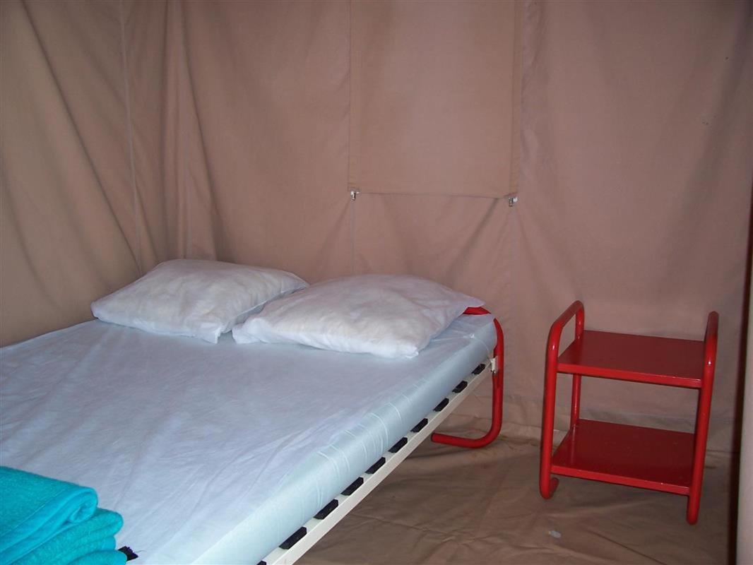 Camping Au Bois Dormant Hotel Chauffour-sur-Vell Exterior photo
