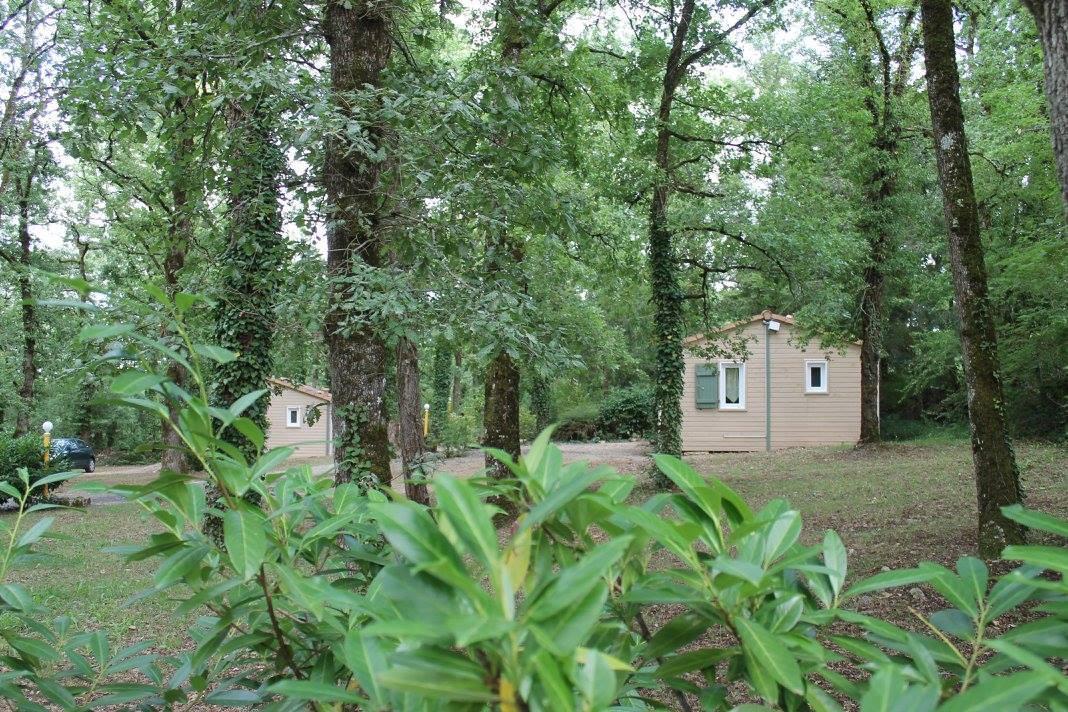 Camping Au Bois Dormant Hotel Chauffour-sur-Vell Exterior photo